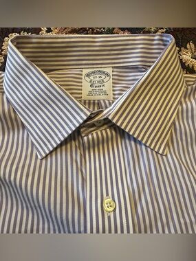 Brooks Brothers Classic Stripes Purple White Men’s Dress Shirt Size 17-35